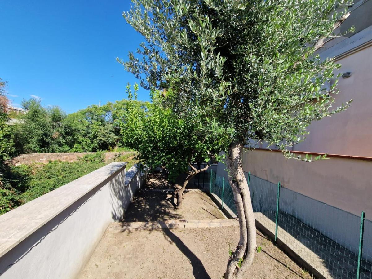 Appartamento Per Chi Ama Prendere Il Caffe In Terrazzo روما المظهر الخارجي الصورة